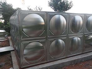 Stainless steel water tank